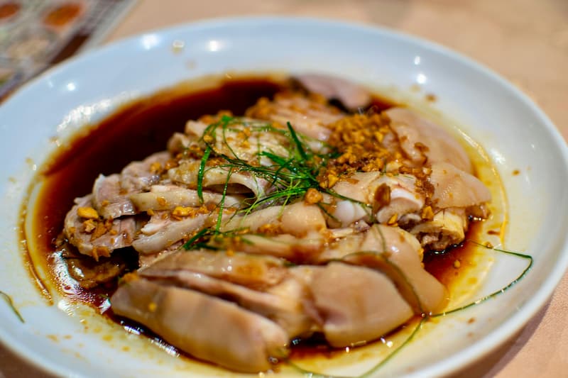 Sodium in Singapore hawker food — soy sauce, broth, seasoning
